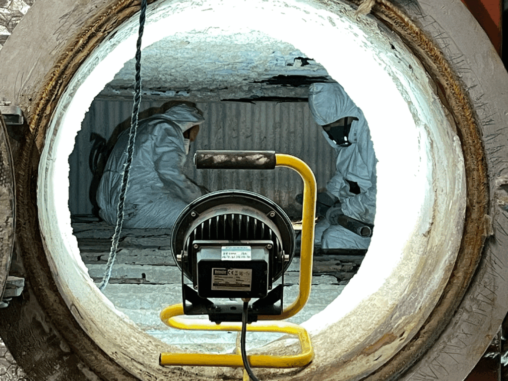Confined space entry management with ventilation and permit control equipment at access point